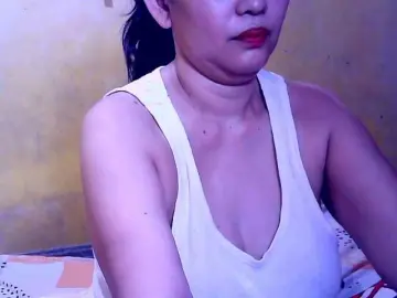 Carmela4uのBongacamsでセックスチャット