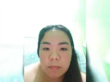 PrincesJinyのBongacamsでセックスカメラ