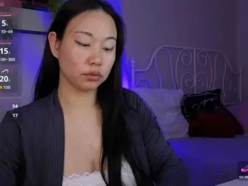 Inari-OkamiのBongacamsで今すぐ視聴可能なセックスカム