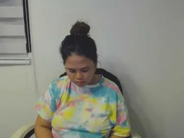 AsianbigbuttyboobsのBongacamsで無料ポルノカメラ