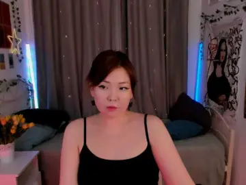 natzzukoのBongacamsでプライベートチャット