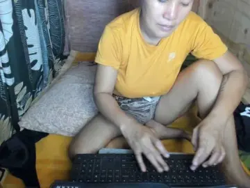 matureluverr38のBongacamsでアダルトカメラ配信