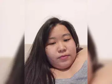 SophiaFloresのBongacamsでプライベートチャット