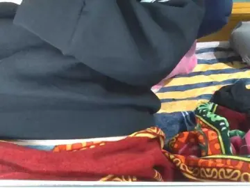 Bong-999のBongacamsで今すぐ視聴可能なセックスカム