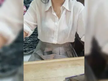 Dream-ariのBongacamsで無料ライブポルノ