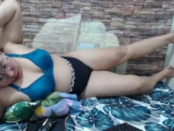 michelle217のBongacamsでアダルトビデオチャット