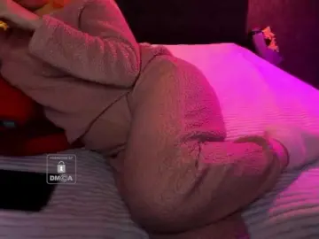 xteonaのBongacamsでセックスチャット