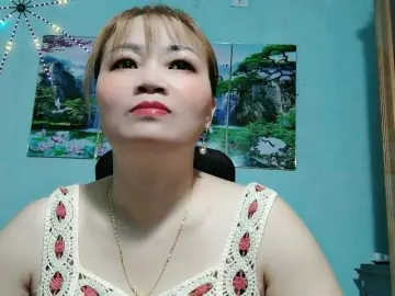 Linhanhsex2kのBongacamsで今すぐ視聴可能なセックスカム