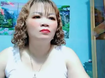 Linhanhsex2kのBongacamsでセックスチャット