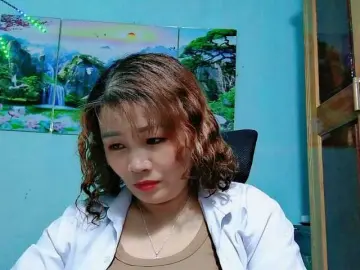 Linhanhsex2kのBongacamsで無料ライブポルノ