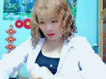 Linhanhsex2kのBongacamsでライブチャット