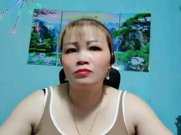 Linhanhsex2kのBongacamsでライブセックス映像