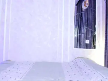 Li-babyのBongacamsで高画質ウェブカメラ