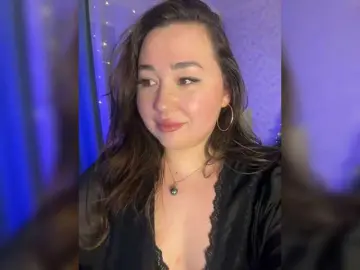 sweetieのBongacamsで無料ライブポルノ