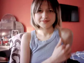 SnowWhiteNikaのBongacamsで高画質ウェブカメラ