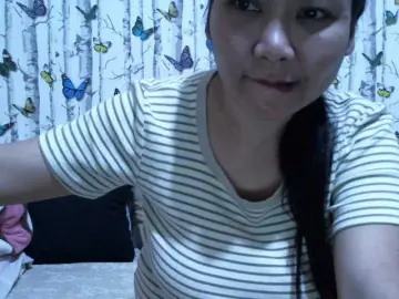 MochaCream21のBongacamsでセックスチャット