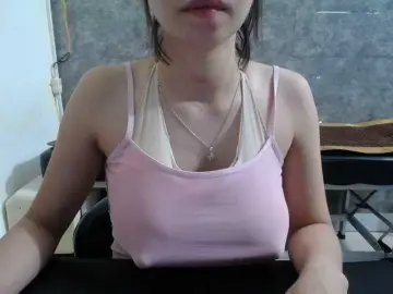 HotQueen93のBongacamsで最高のライブ配信