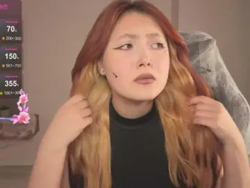 French-EyesのBongacamsでプライベートチャット