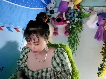 Youngsee69のBongacamsでセックスチャット