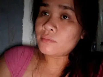 sexyasian27のBongacamsでセックスカメラ