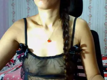 ClitoriaのBongacamsで高画質ウェブカメラ