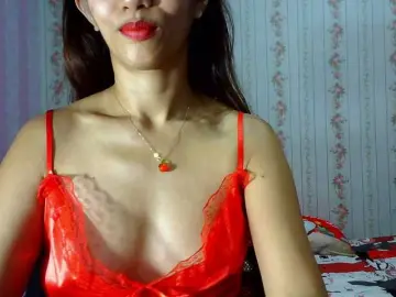 ClitoriaのBongacamsで高画質ウェブカメラ