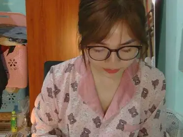 nana7777のBongacamsでセックスカメラ