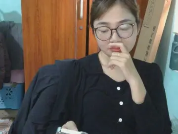 nana7777のBongacamsでヌードカメラ