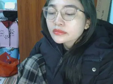 nana7777のBongacamsでセックスカメラ