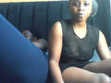 EboniesBelleのBongacamsでアダルトカメラ配信