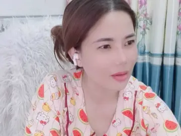 QueendyのBongacamsで人気のアダルト配信