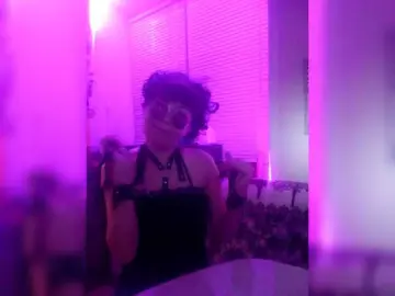 TerrieLaurieのBongacamsでプライベートチャット