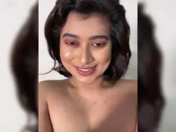 EleenaTylorのBongacamsでライブポルノ配信