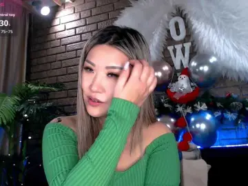 nickyowlのBongacamsで今すぐ視聴可能なセックスカム