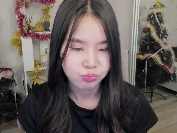 amiya-cuteのBongacamsでセックスカメラ