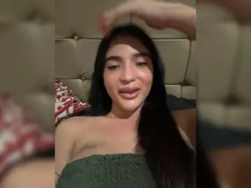 katemorreのBongacamsで今すぐ視聴可能なセックスカム