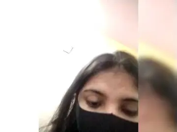 Tasha22のBongacamsで高画質ウェブカメラ