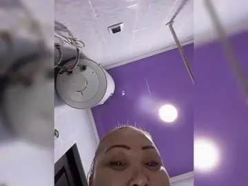 QweentisのBongacamsで人気のアダルト配信