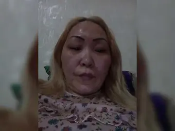 QweentisのBongacamsでライブセックス映像