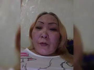 QweentisのBongacamsで最高のライブ配信