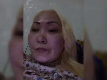 QweentisのBongacamsで高画質ウェブカメラ