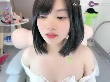 MiqibaobのBongacamsでヌードカメラ