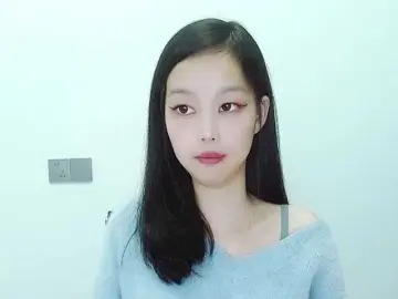 Selinababy99のBongacamsでヌードカメラ