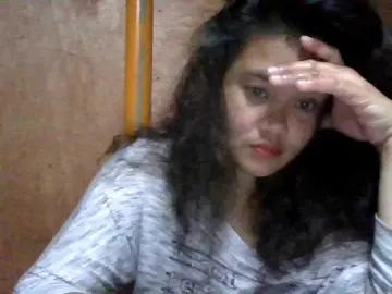 LovelyShaxxx3のBongacamsでプライベートチャット