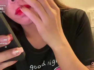 candiceloveeのBongacamsで無料ポルノカメラ