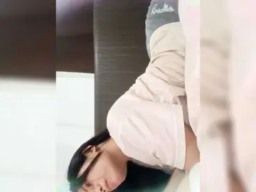 candiceloveeのBongacamsで人気のアダルト配信