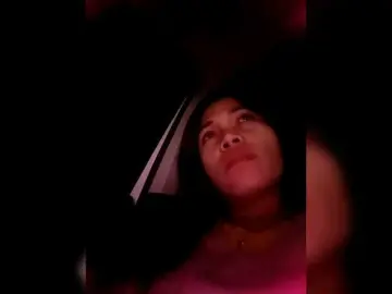 candiceloveeのBongacamsでプライベートチャット