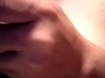 lovelyshantalのBongacamsで高画質ウェブカメラ