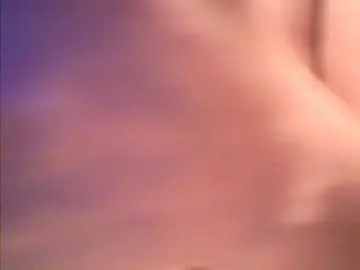 lovelyshantalのBongacamsでプライベートチャット