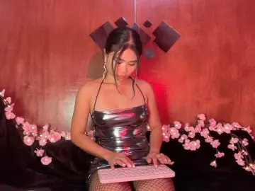 LilyJellyのBongacamsでライブチャット